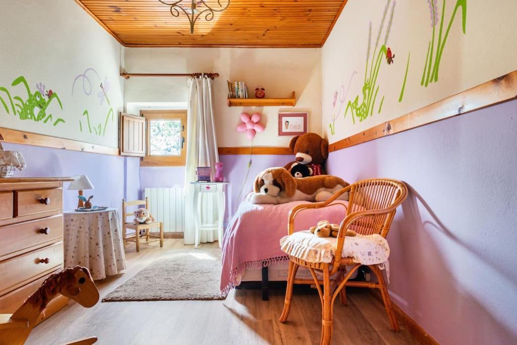Casa Mozos, A 9 Kilometros De Santander Y A 6 De Cabarceno El Astillero