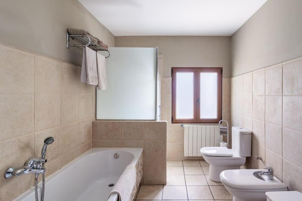 Casa Mozos, A 9 Kilometros De Santander Y A 6 De Cabarceno Holiday home