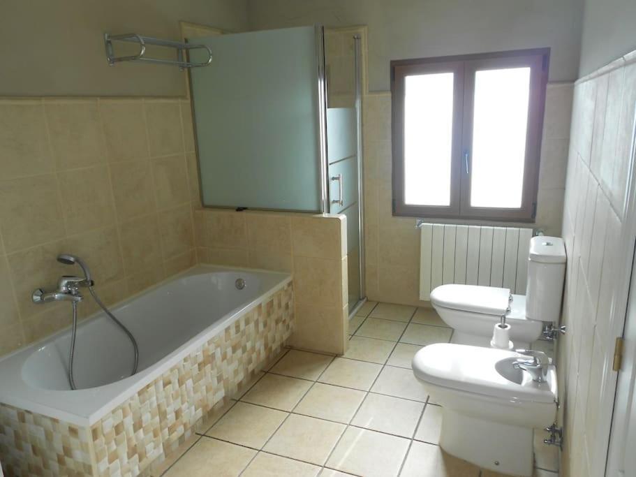 Casa Mozos, A 9 Kilometros De Santander Y A 6 De Cabarceno Holiday home *