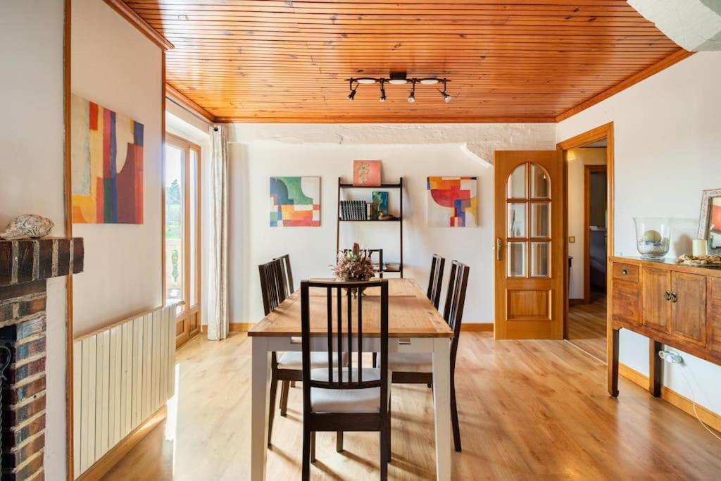 Casa Mozos, A 9 Kilometros De Santander Y A 6 De Cabarceno Сasa de vacaciones El Astillero